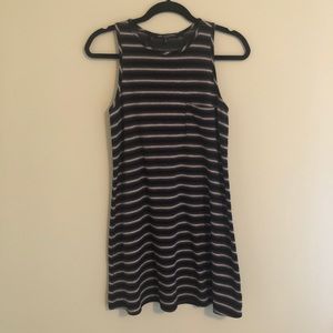 ✨One Clothing Striped Shift Dress